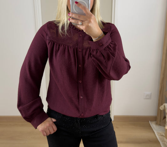 Chemisier en dentelle