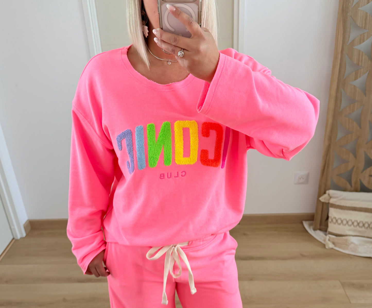 Pull Iconic Rose