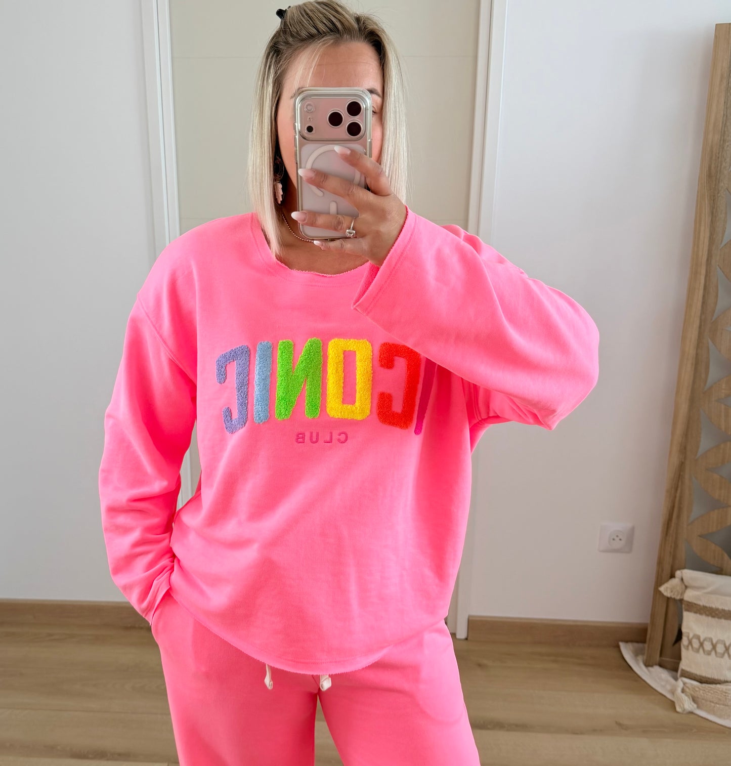 Pull Iconic Rose